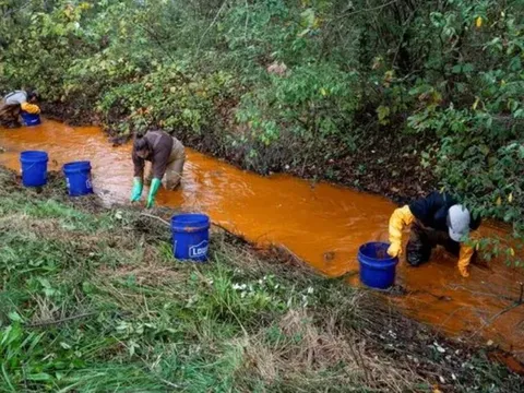 Phát hiện "mỏ vàng" 40 tấn ẩn trong hố nước thải