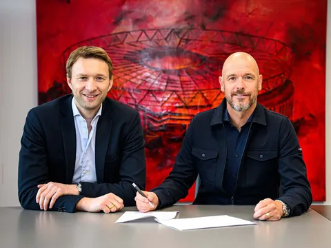 HLV Erik ten Hag bất ngờ cập bến Bayer Leverkusen, có thể tái hợp 6 sao Man Utd