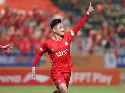 Tuyển thủ Việt Nam sắp cập bến tân binh V.League, nhận ‘lót tay’ gần 1 triệu USD?