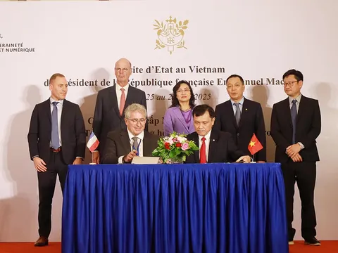 Hợp tác phát triển điện hydrogen xanh tại Việt Nam