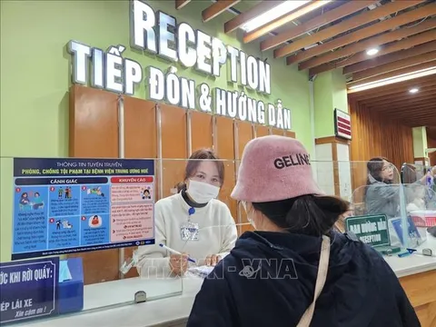 Những chính sách nổi bật có hiệu lực trong tháng 6/2025: Dừng cấp thẻ bảo hiểm y tế giấy
