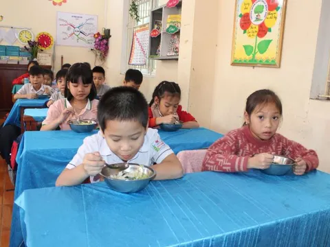 Trẻ em, học sinh hưởng chính sách ưu đãi lên đến 936.000 đồng/tháng nếu đáp ứng được điều kiện này