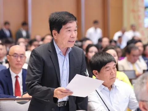 "Doanh nghiệp mất tới 7 tháng chỉ để hỏi cách áp dụng một quy định"