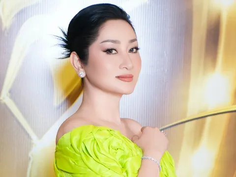 Người đứng sau truyền lửa, giữ 'chất' cho sân chơi nhan sắc của các nữ doanh nhân - Hường Phạm là ai?