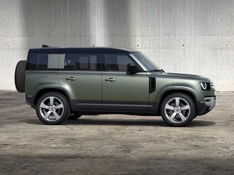 Bảng giá xe Land Rover tháng 6/2025: Quà tặng giá trị cực lớn