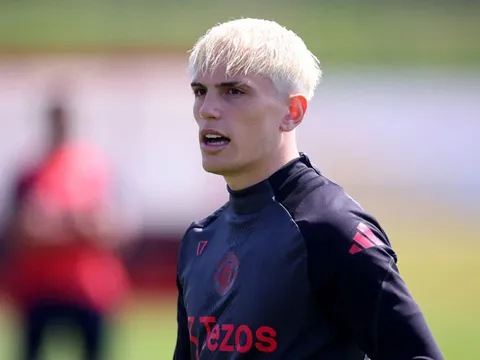 Alejandro Garnacho 'đào tẩu' khỏi Man United, bến đỗ mới tại Ngoại hạng Anh khiến fan dậy sóng