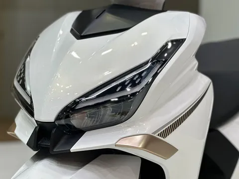 ‘Kẻ thế chân’ Honda Vision ra mắt tại Việt Nam: Thiết kế đẹp mê ly, giá 29,99 triệu đồng