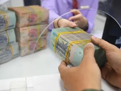 100 triệu đồng ra ngân hàng gửi nhận được bao nhiêu tiền lãi?