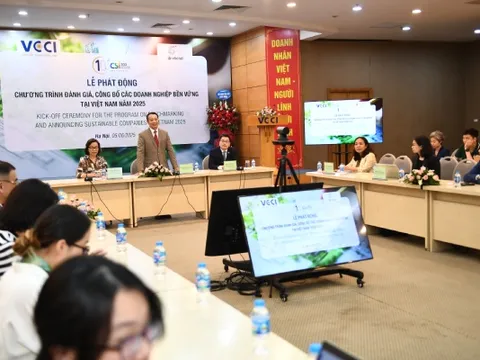 Đưa yếu tố công nghệ vào chương trình đánh giá doanh nghiệp bền vững năm 2025