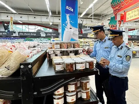 Giá cả hàng hoá tăng cao, Đà Nẵng yêu cầu giám sát chặt chẽ thị trường