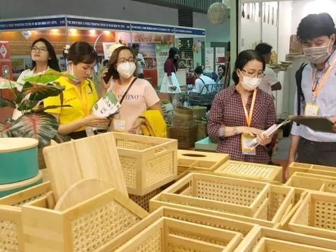 Thiếu báo cáo ESG, doanh nghiệp đối diện nguy cơ mất thị trường lớn