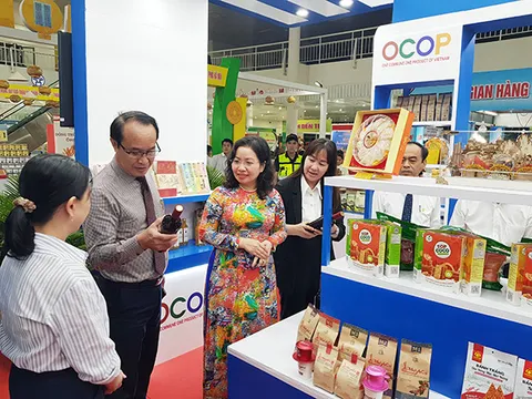 Khai mạc hội chợ hàng Việt Đà Nẵng 2025