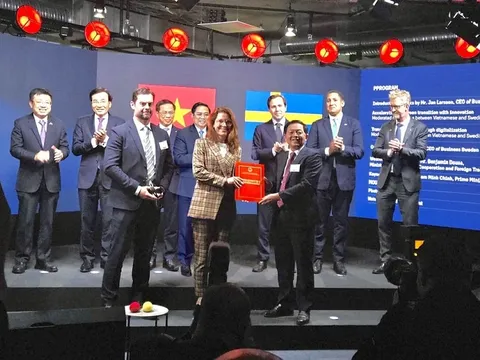 Bình Định trao chứng nhận đầu tư dự án 1 tỷ USD cho doanh nghiệp Thuỵ Điển