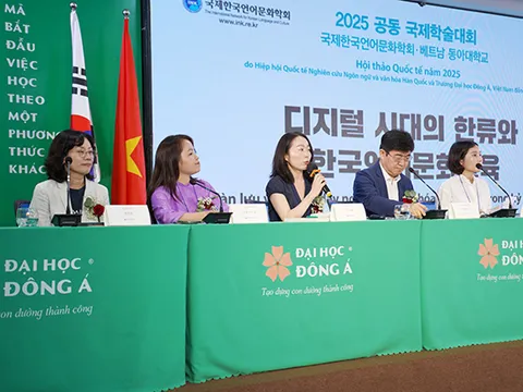 Hội thảo quốc tế về phát triển giáo dục tiếng Hàn trong thời đại chuyển đổi số