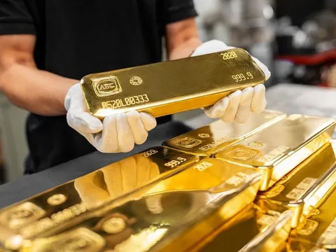 Vàng tiếp tục là tài sản tích trữ an toàn 