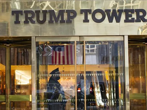 Mỹ: Tập đoàn Trump ra mắt dịch vụ di động và điện thoại thông minh mang thương hiệu riêng
