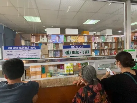 Cấp thuốc dài ngày, giảm áp lực cho người bệnh- Bài cuối: An toàn người bệnh là trên hết
