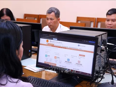 Ban hành Sổ tay hướng dẫn triển khai Kế hoạch số 02 về thúc đẩy chuyển đổi số liên thông, đồng bộ
