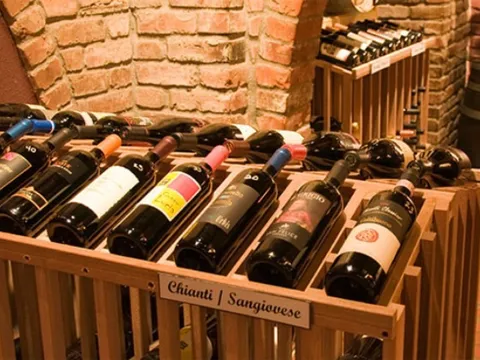 Kiến nghị bỏ giấy phép kinh doanh rượu