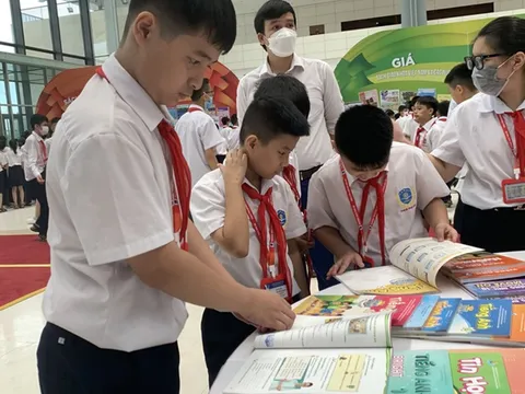 Đang rà soát để sửa sách giáo khoa sau sáp nhập tỉnh, thành
