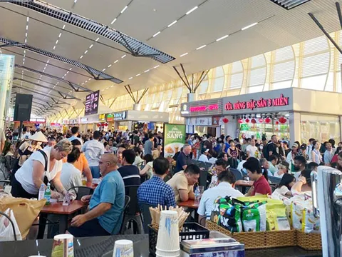 Cảng hàng không quốc tế Đà Nẵng tiếp tục tăng trưởng ấn tượng