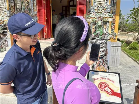 Công nghệ đánh thức giá trị di sản
