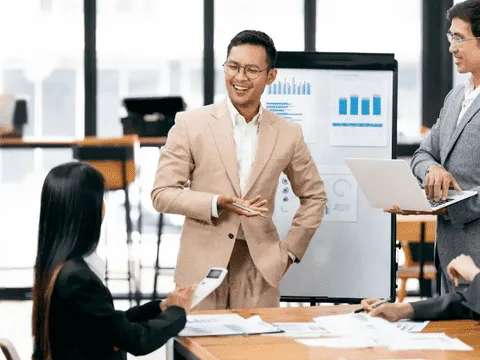 Doanh nghiệp và người lao động cần chủ động thích ứng và nâng cao năng lực