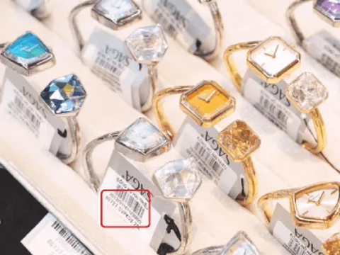 Hải Triều dùng mã định danh IMEI để đảm bảo đồng hồ chính hãng