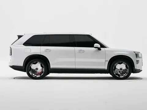 SUV sang chảnh như Mercedes-Maybach GLS 600, công suất 1.380 mã lực, giá hơn 2 tỷ đồng