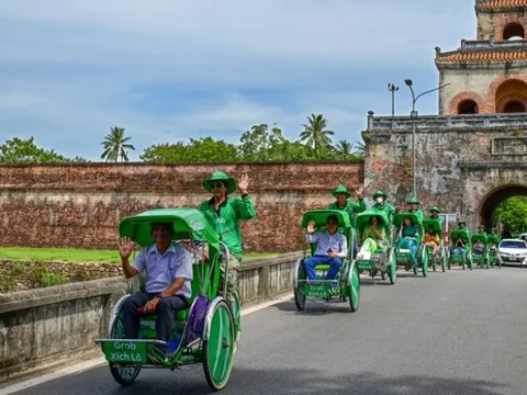 Chuyển đổi số trong lĩnh vực du lịch: Thử nghiệm dịch vụ Grab xích lô tại Huế
