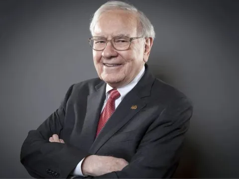 Warren Buffett tiết lộ sai lầm lớn nhất trong cách tiết kiệm tiền