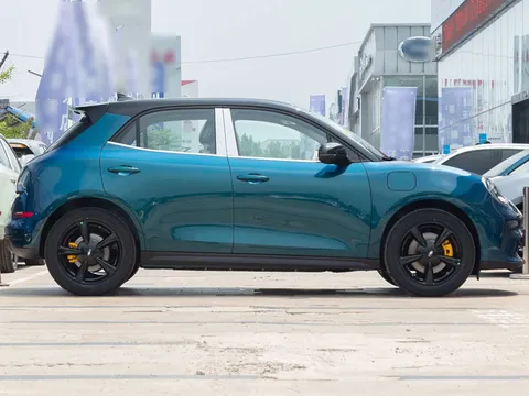 Chi tiết mẫu xe hơi dành cho phái đẹp, giá hơn 300 triệu đồng