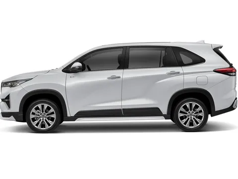 Toyota Innova Zenix 2025 ra mắt: Chỉ dùng động cơ hybrid, giá hơn 1,1 tỷ đồng