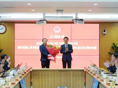 Bộ KH&CN công bố Quyết định của Thủ tướng điều động, bổ nhiệm Thứ trưởng Thường trực