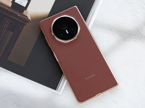 Đối thủ của Samsung Galaxy Z Fold7 5G giảm giá 10 triệu tại Việt Nam