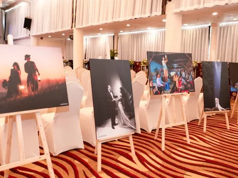 Raise Revolution 02: Dự báo xu hướng ảnh cưới 2026