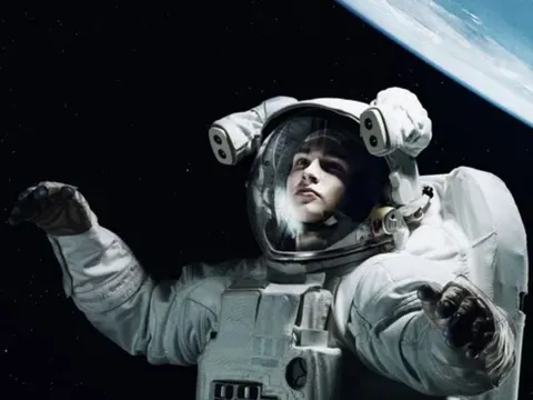 Hé lộ lý do NASA cho phép phi hành gia nam ở lại lâu hơn nữ giới trong không gian