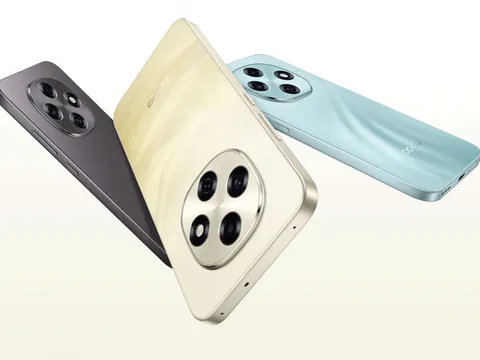 Smartphone RAM 16 GB, pin 7.000mAh, chống nước, giá gần 7 triệu đồng