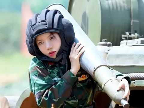 Trang Pháp toả sáng trong Sao Nhập Ngũ, từ vô địch boxing tới chiến thắng thử thách bê đạn 31kg