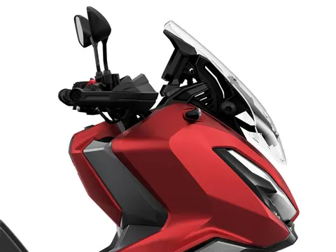 ‘Honda SH phiên bản đi phượt’ chốt giá từ giá 165,99 triệu đồng tại Việt Nam