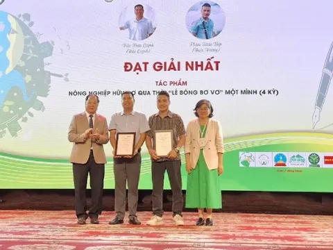 Trao giải cuộc thi viết ‘Nông nghiệp hữu cơ - Vì sự tăng trưởng xanh phát triển bền vững’