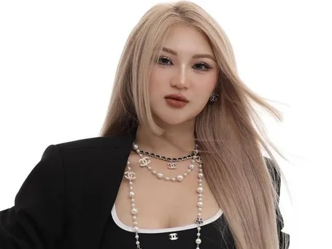 Ca sĩ Nicole Nguyễn xuất sắc giành giải Á quân 'Tình ca xuyên Việt' mùa đầu tiên