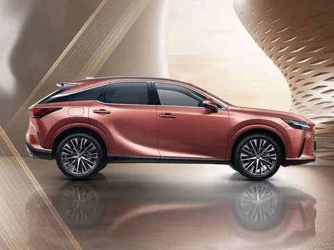 Lexus RX 2026 ra mắt với nhiều nâng cấp, giá hơn 1,4 tỷ đồng