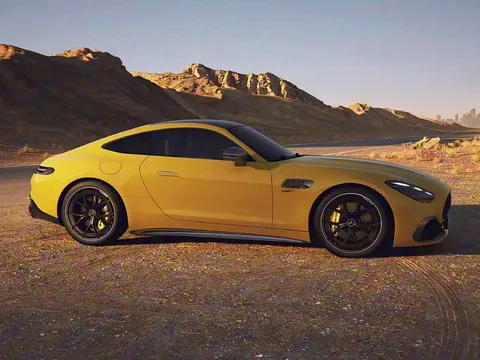 Mercedes-AMG GT 50 ra mắt: Công suất 421 mã lực, giá hơn 3,7 tỷ đồng