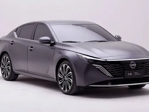 Nissan hé lộ xe sedan công suất 243 mã lực, giá gần 600 triệu, cạnh tranh với Toyota Camry