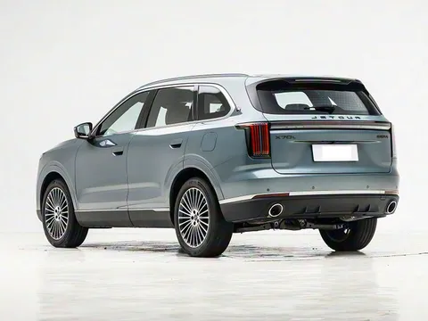 SUV 7 chỗ công suất 254 mã lực, trang bị ‘đỉnh nóc’, giá gần 430 triệu đồng