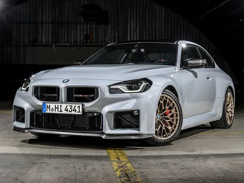 BMW M2 CS 2026 trình làng: Thiết kế thể thao, công suất 530 mã lực, giá từ 6,5 tỷ đồng