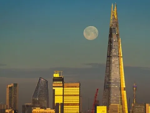 Mặt Trăng đang xa dần Trái đất, nhà khoa học cảnh báo hệ luỵ