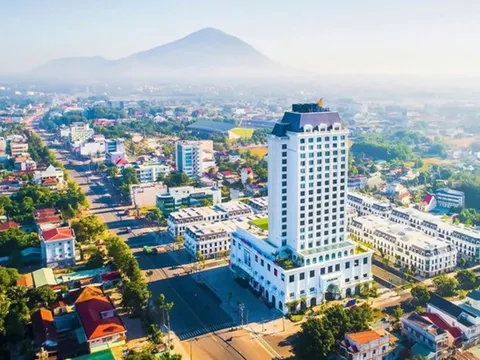 Tây Ninh đổi mới mô hình tăng trưởng theo hướng kinh tế xanh, kinh tế số, kinh tế tuần hoàn