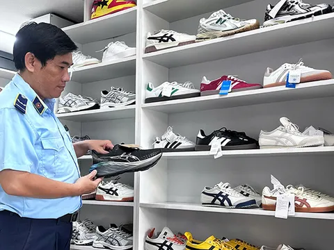 Xử phạt nhiều tổ chức, cá nhân kinh doanh hàng giả nhãn hiệu nổi tiếng